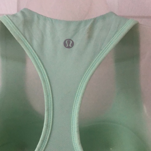 Lululemon Raceback Mint Green Build in Bra Tank - Picture 6 of 12